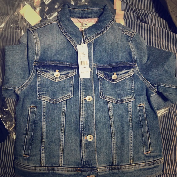Jean jacket - Picture 1 of 3